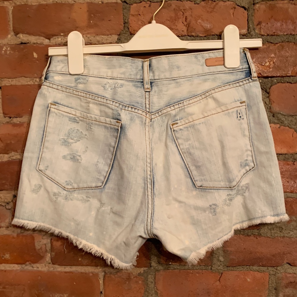 Jean shorts - cut off style